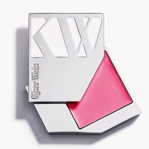 kjaer weis ❤️ Cream Blush Iconic Edition Happy